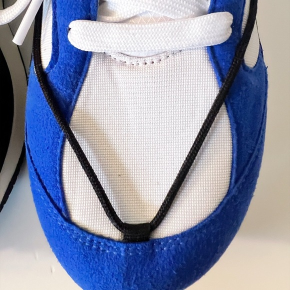 Women's Cruise Puma Rider Lace Sports Shoes are a stylish - Picture 3 of 10